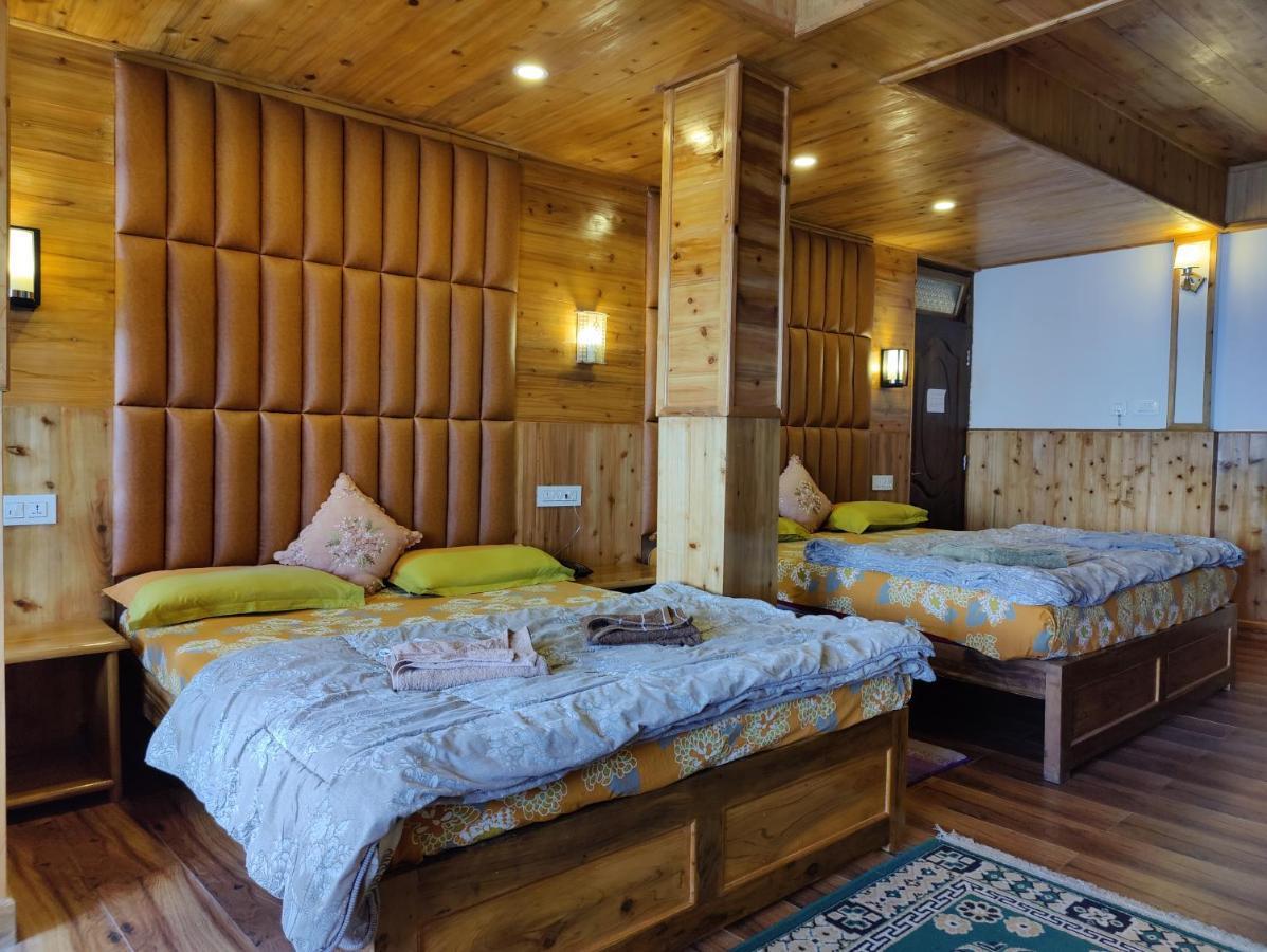 Hotel Golden Orchid Darjeeling  Exteriör bild